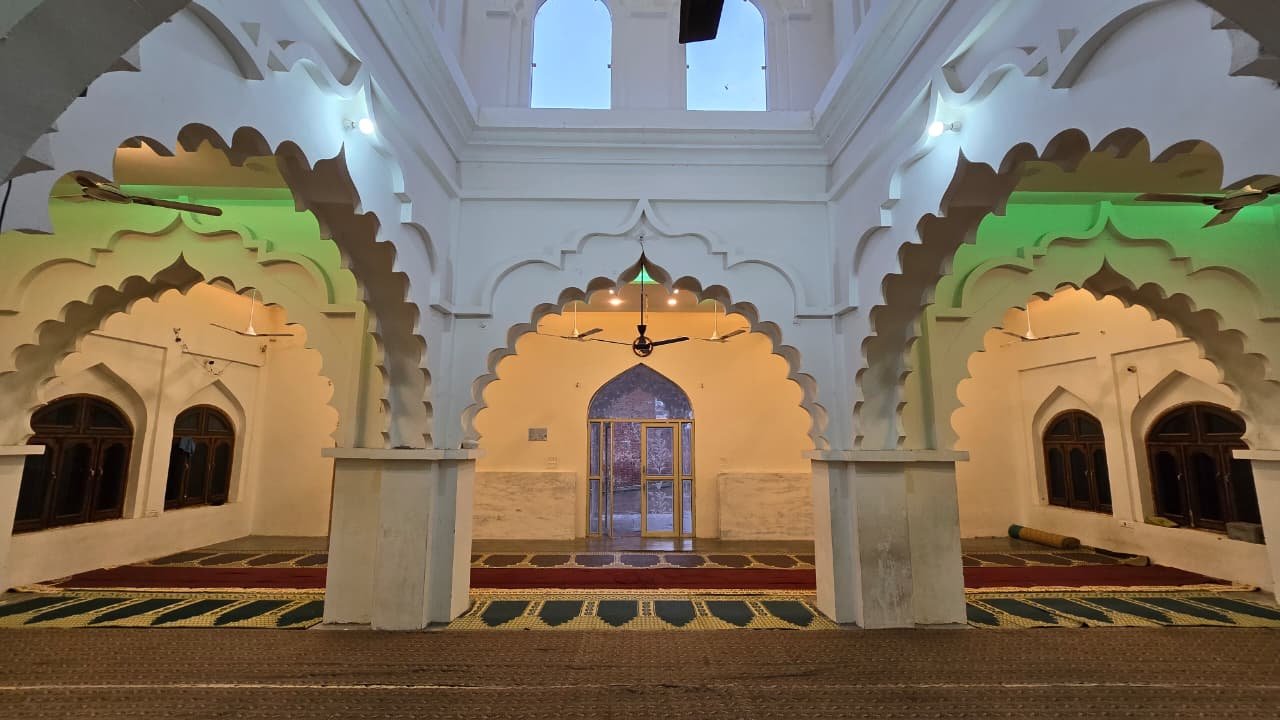 Students in Quranic Study Circle